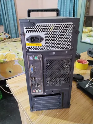 Desktop Computer 4GB Intel Core i7 SSD 256GB