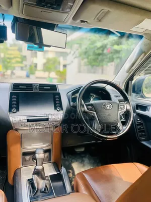 Toyota Land Cruiser Prado 2.7 2021 Brown