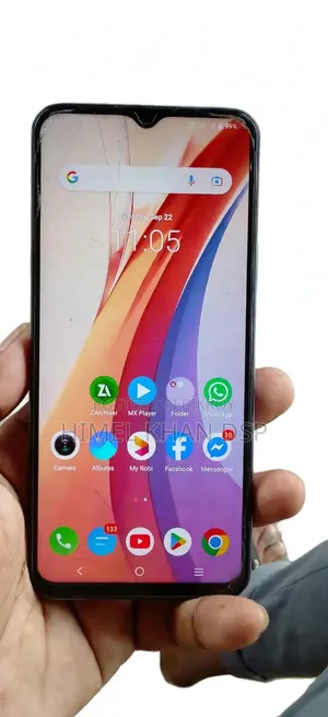 আইকিউওও ১২৮ জিবি