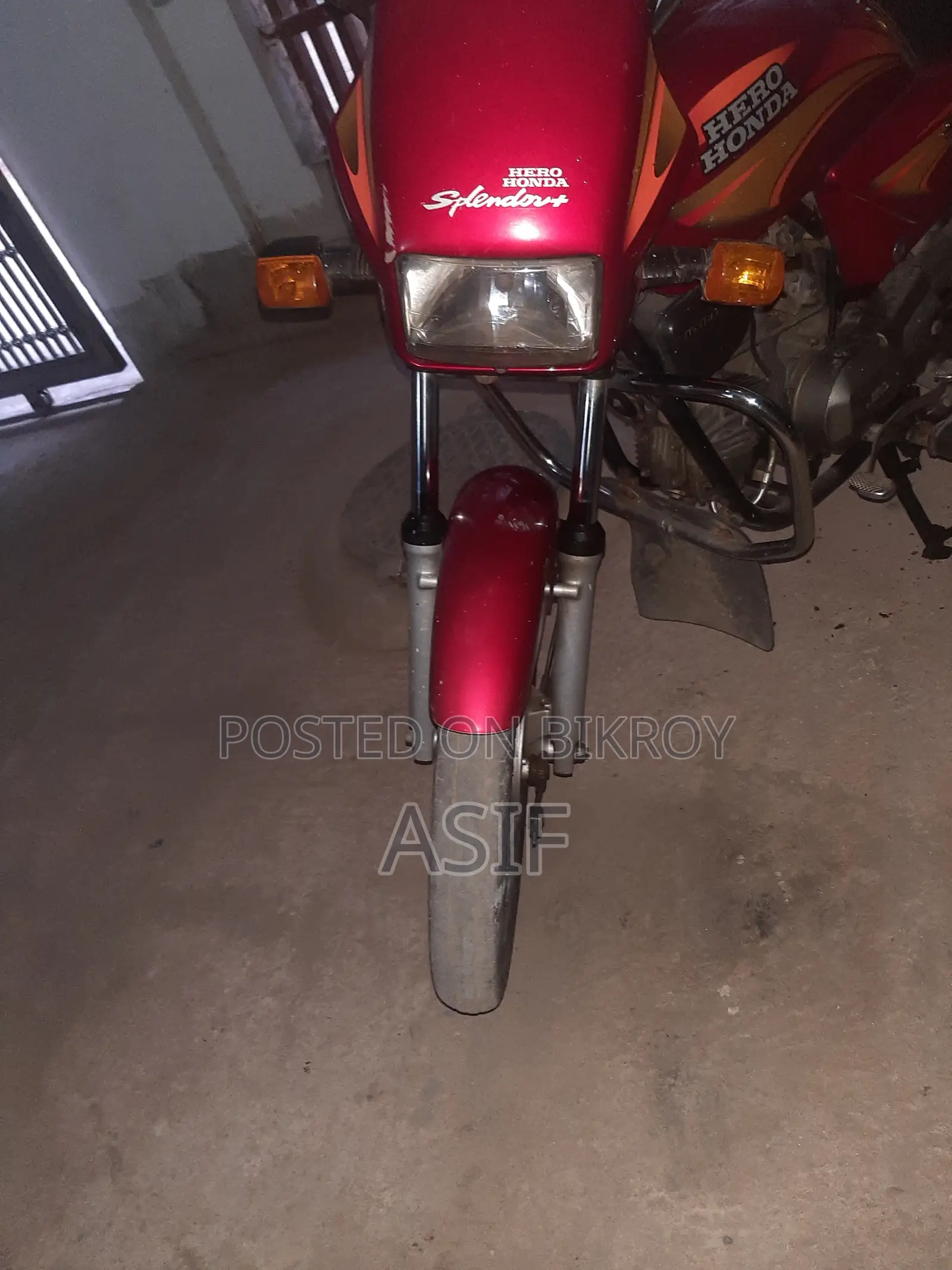 Hero Splendor Plus 2013 Red