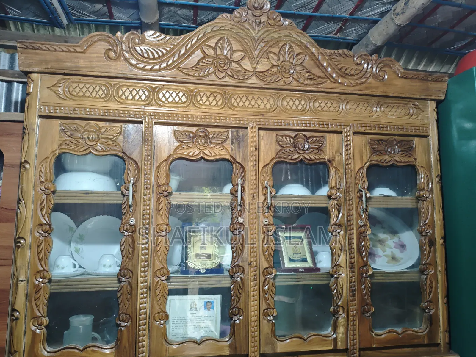 বিক্রয় করা হবে, ওয়াল কেবিনেট আকাশি কাঠের