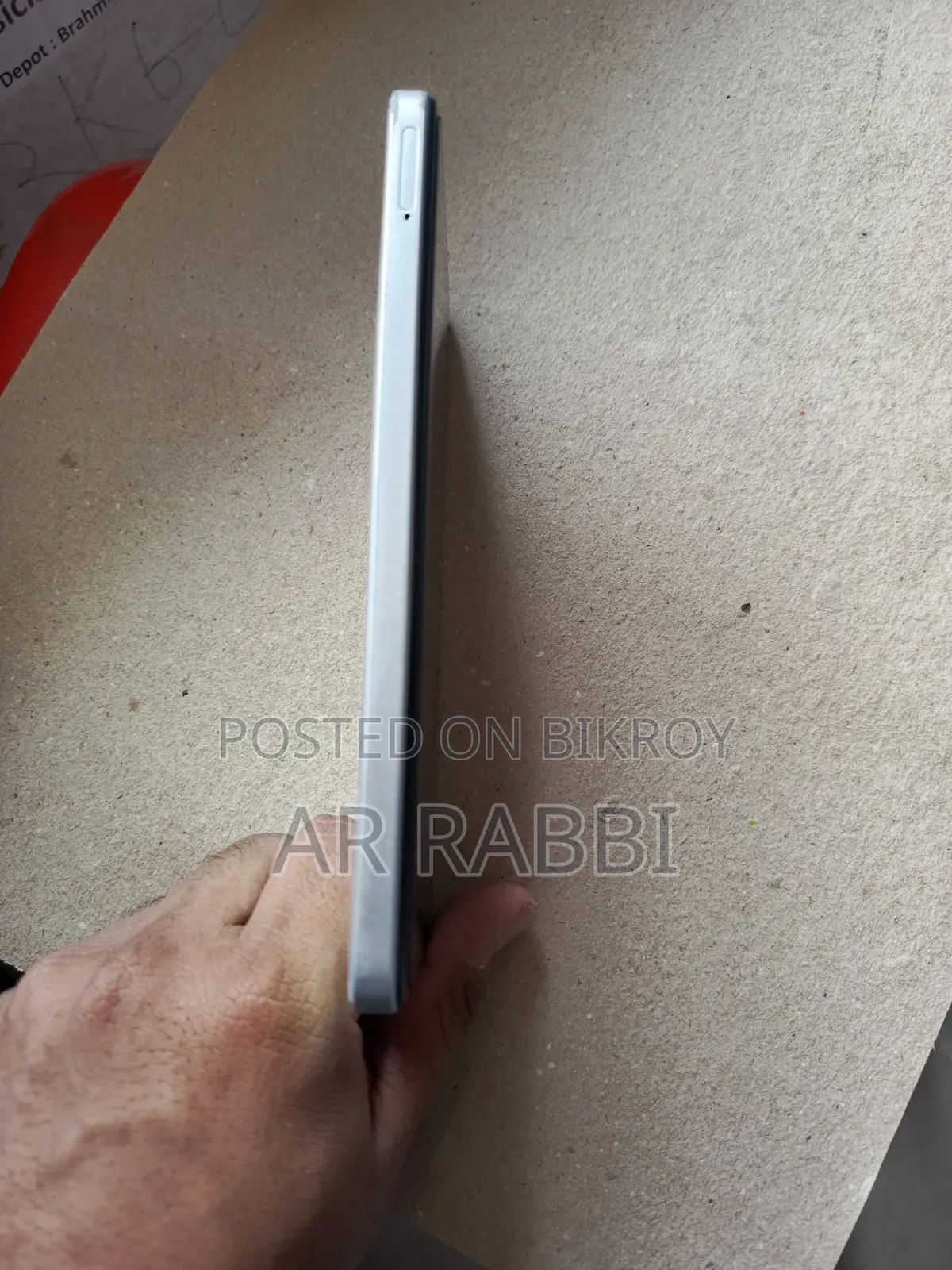 সিম্ফনি ইনোভা ৩০ ১২৮ জিবি