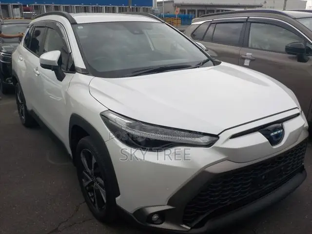 Toyota Corolla Cross 2021 Pearl