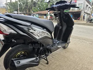 হোন্ডা ডিও ২০২২ কালো