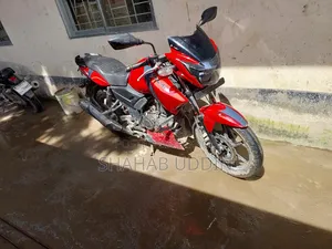 TVS Apache RTR 160 2V 2015 Red