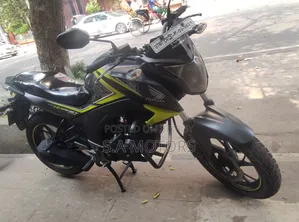 Honda Hornet 2018 Green