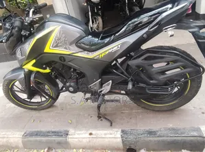 Honda Hornet 2018 Green