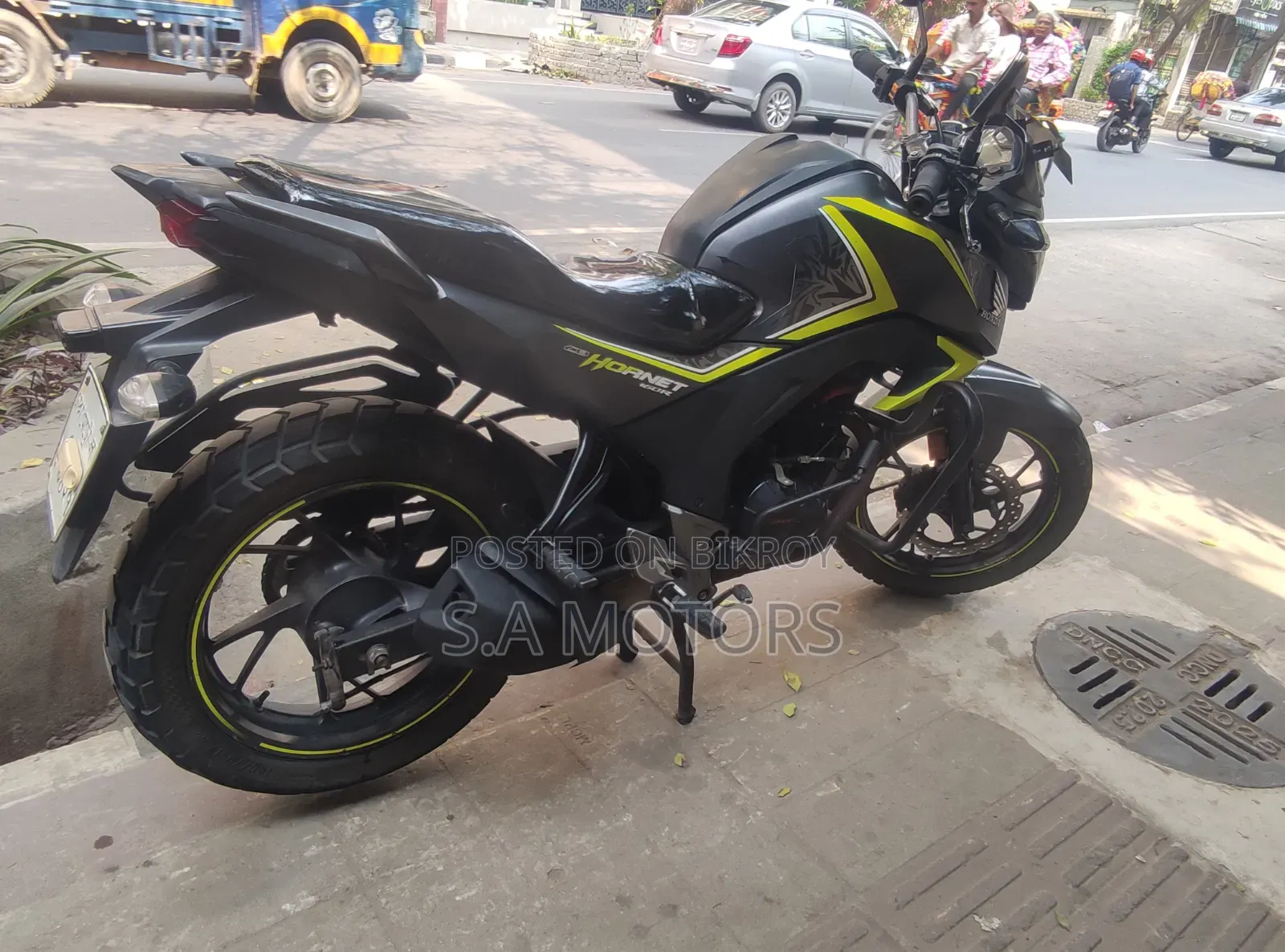 Honda Hornet 2018 Green