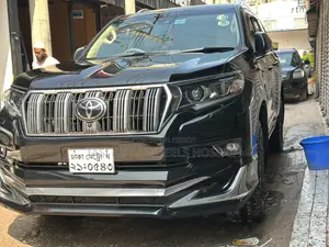 টয়োটা ল্যান্ড ক্রুজার ৭৬ সিরিজ ২০২০ কালো