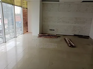 গুলশান ১ এ বাণিজ্যিক ১৫০০ বর্গফুটের অফিস স্পেস উপলব্ধ