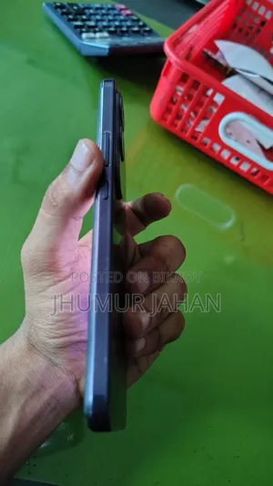 Vivo Y300 128 GB Purple