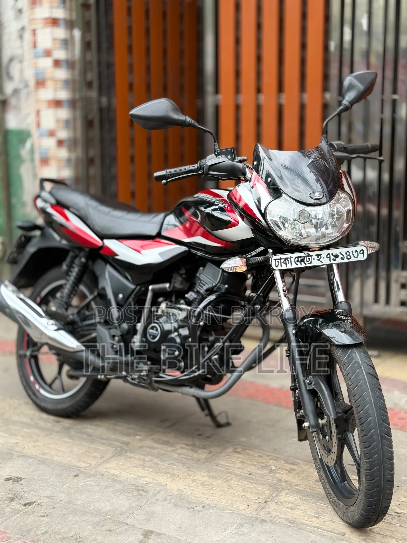 Bajaj Discover 110 2022 Red