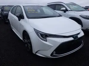 Toyota Corolla 2021 Pearl