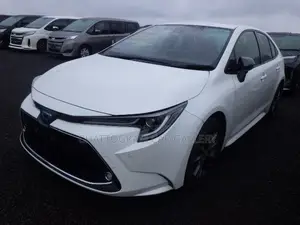 Toyota Corolla 2021 Pearl