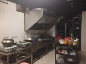 ভাড়ার জন্য রেস্টুরেন্ট