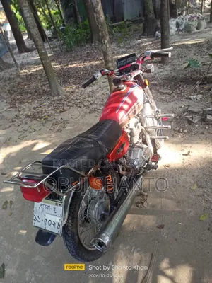 হোন্ডা সিজি ১২৫ সিসি ২০১৩ লাল