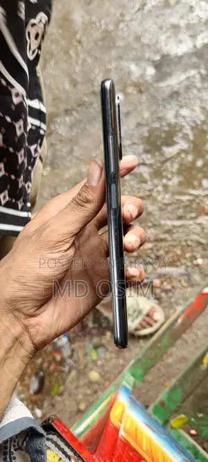 শাওমি পোকো এফ৩ ১২৮ জিবি কালো