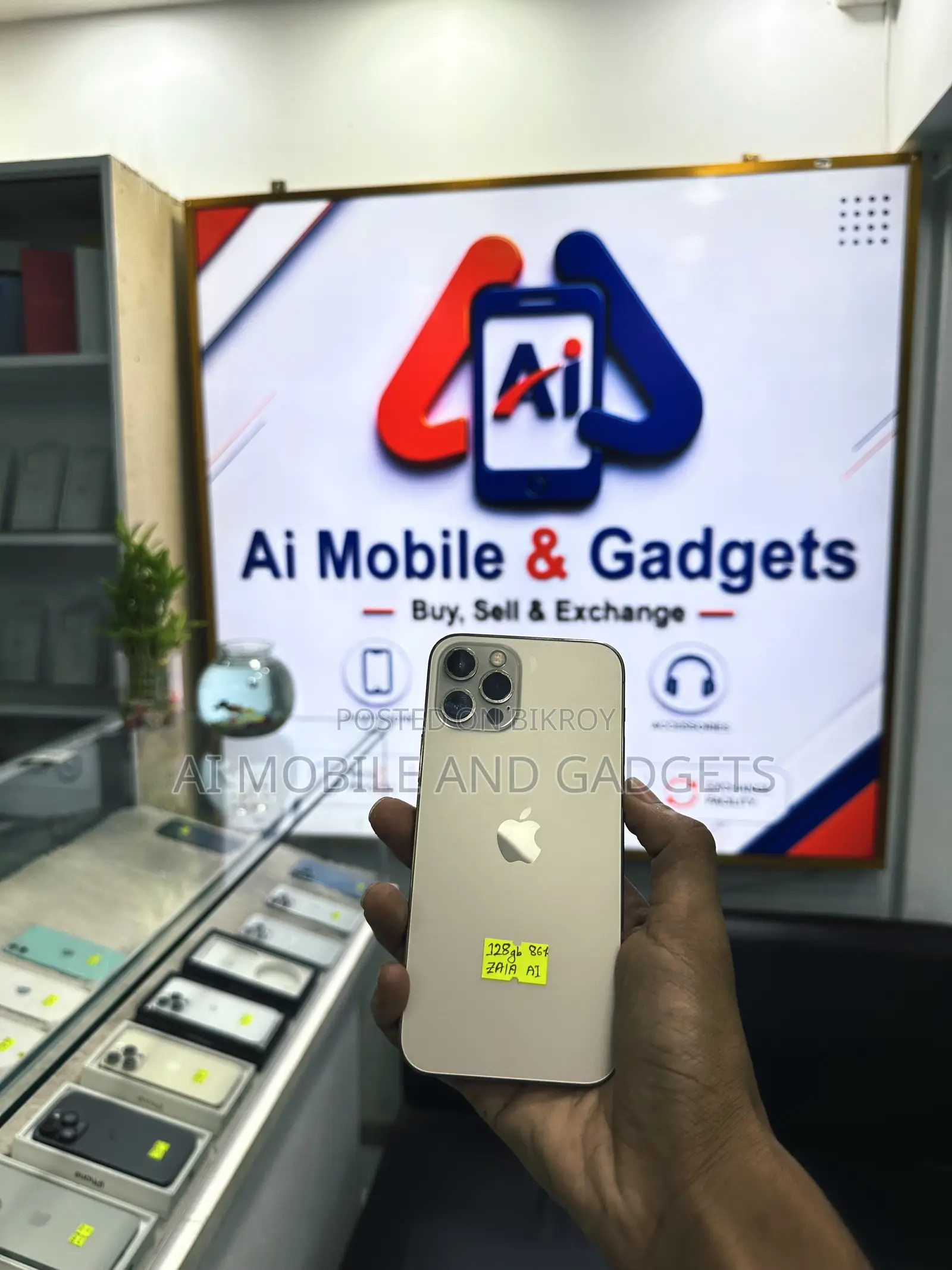 Apple iPhone 12 Pro 128 GB Gold