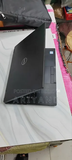Laptop Dell Latitude 7390 2-in-1 16GB Intel Core i5 SSD 256GB
