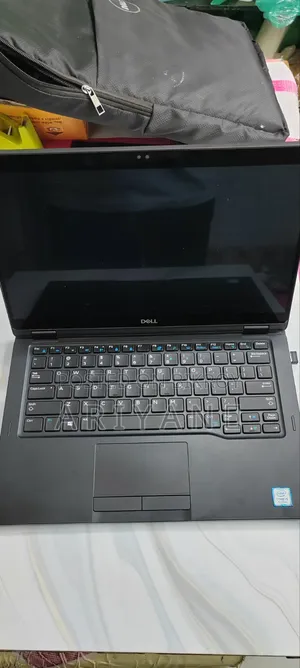 Laptop Dell Latitude 7390 2-in-1 16GB Intel Core i5 SSD 256GB