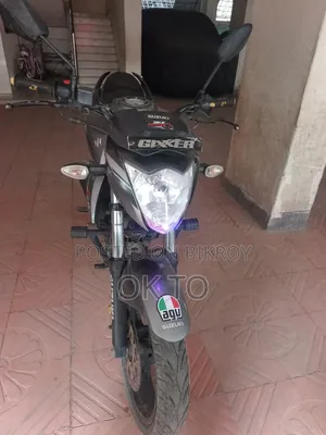 সুজুকি জিক্সার ২০২১ গ্রে