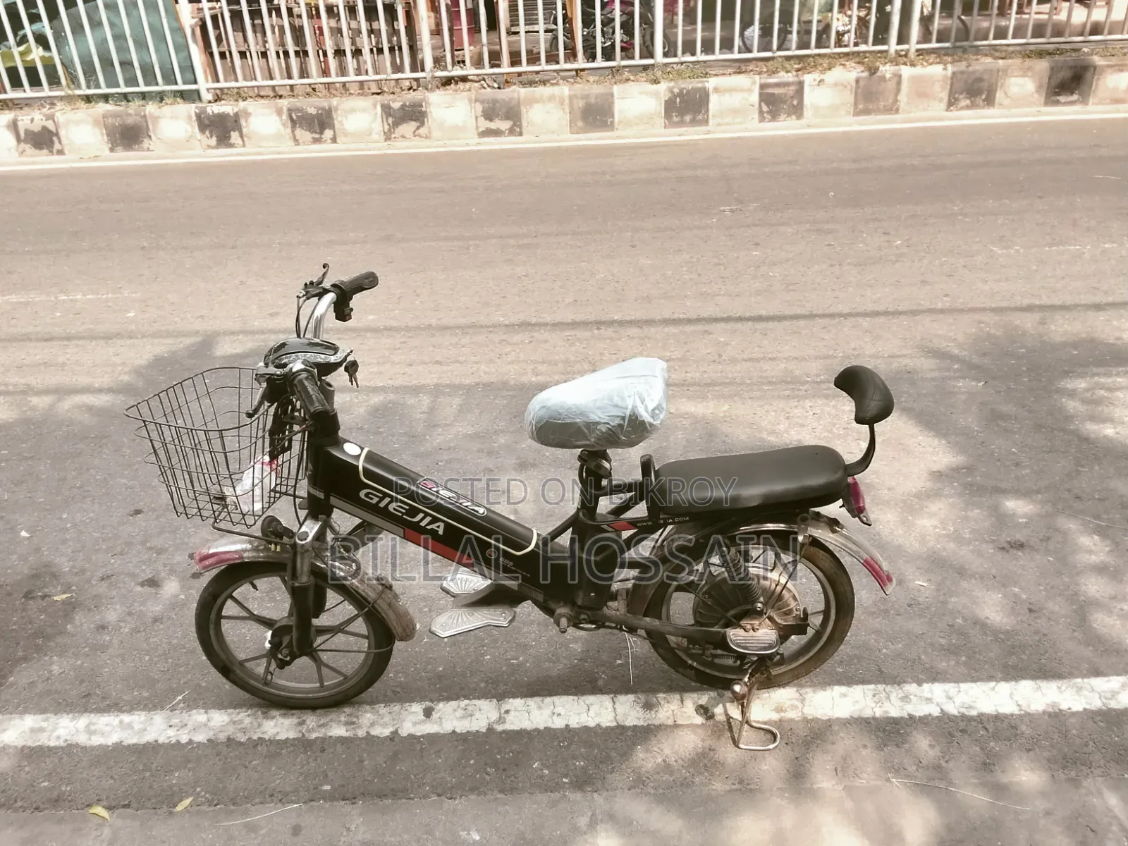 Gilera 124 5V 2024 Black