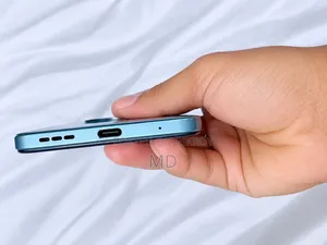 মোটোরোলা মোটো ই২২ ৬৪ জিবি সিলভার