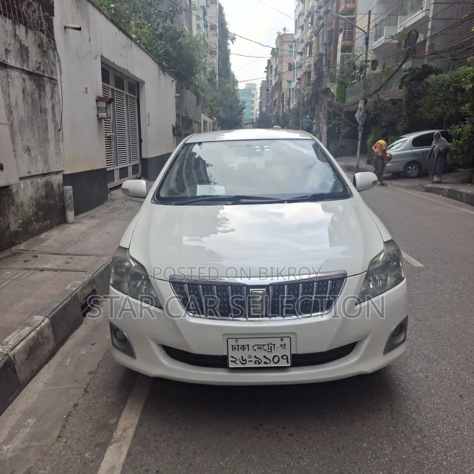 Toyota Premio 2012 Pearl
