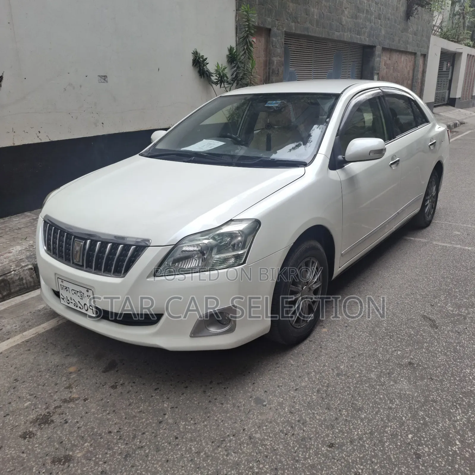 Toyota Premio 2012 Pearl