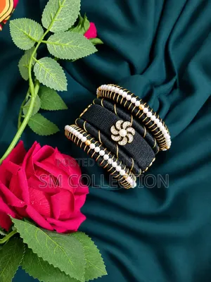 হাতের তৈরি চুরি