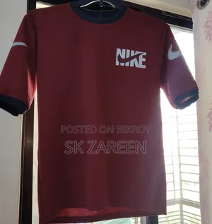 Casual Ladies Nike Drop Shoulder Maroon