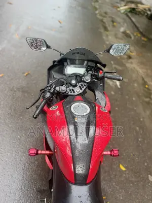 ইয়ামাহা আর১৫ ভি৩ ২০২১ রেড