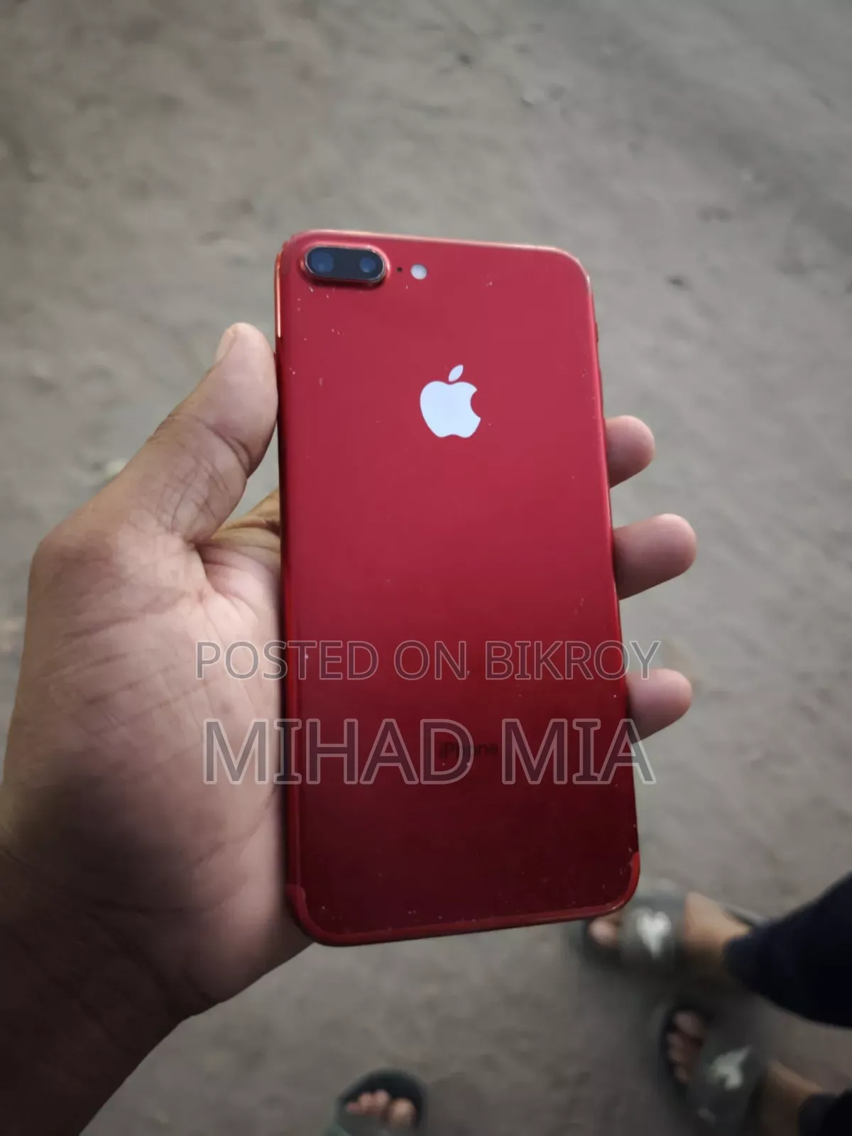 অ্যাপল আইফোন ৭ প্লাস ৩২ জিবি রেড