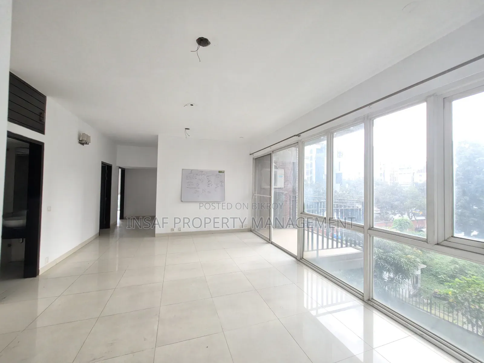 2300Sqft New Building for Office Space Rent Baridhara Diplomatic Zone