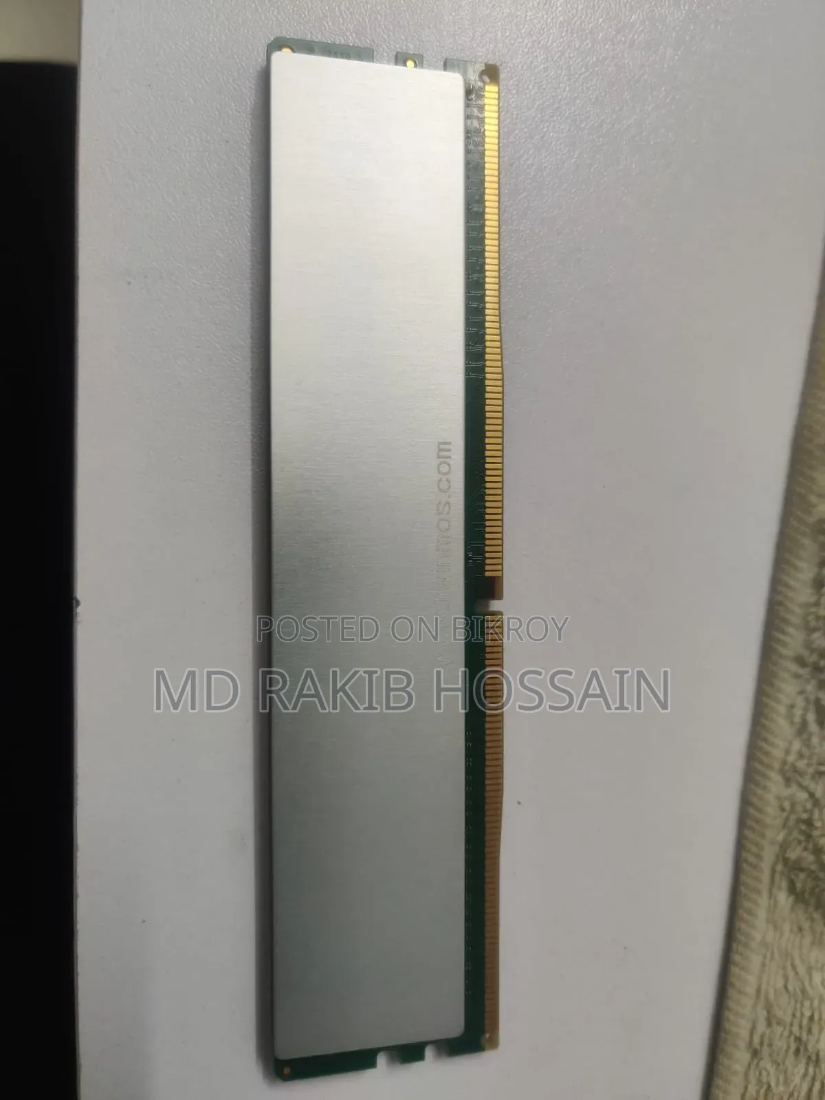 ৮ জিবি ডিডিআর৪ ডেস্কটপ র‍্যাম বিক্রয়ের জন্য