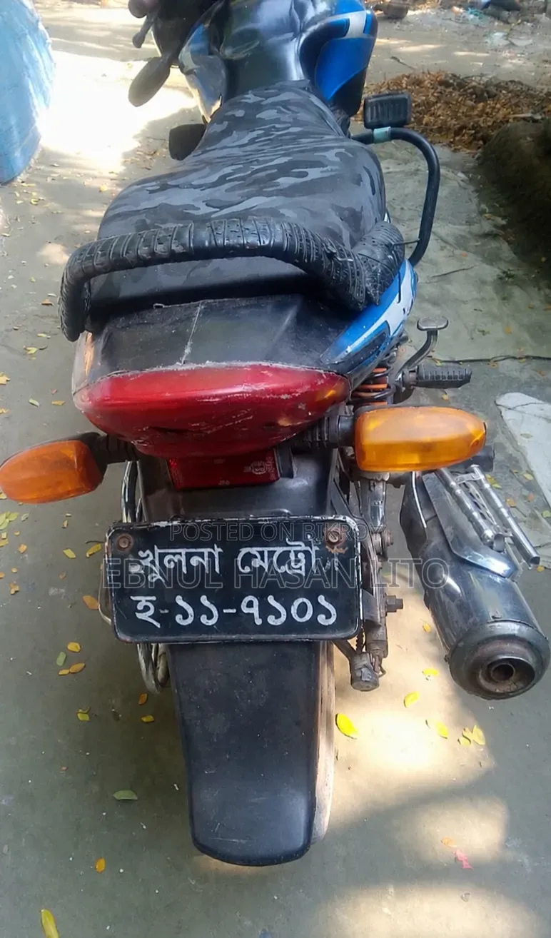 Bajaj Discover 125 2006 Black