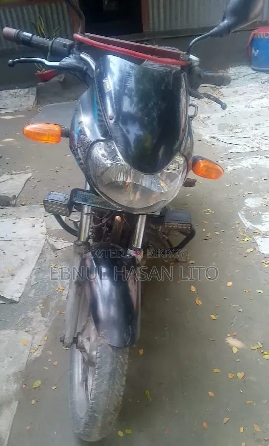 Bajaj Discover 125 2006 Black