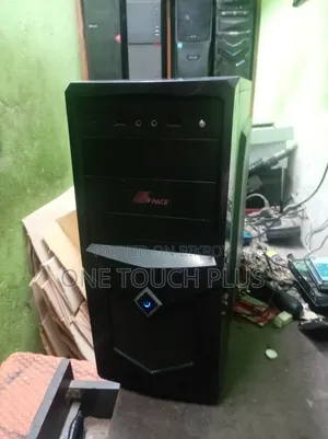 Desktop Computer 4GB Intel Core i3 HDD 320GB