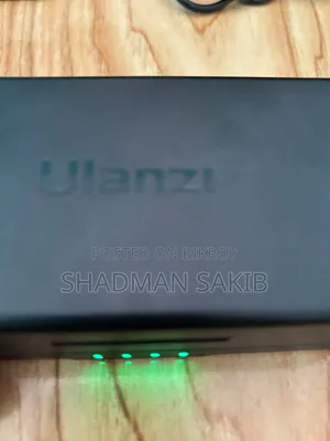 Ulanzi a 100