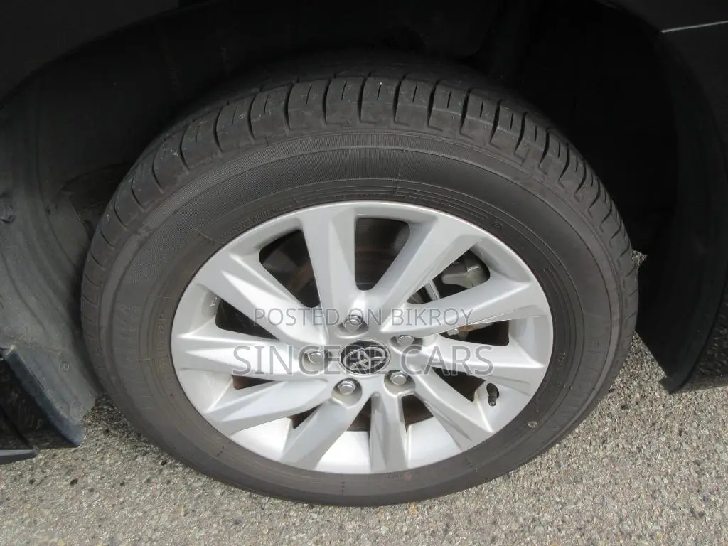 Toyota Noah 2022 Black