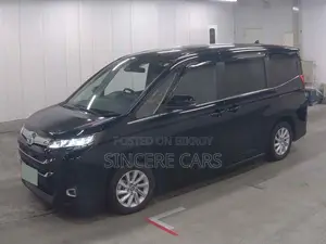 Toyota Noah 2022 Black