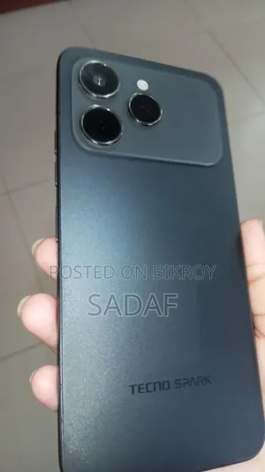 টেকনো স্পার্ক ৪০ ১২৮ জিবি ব্ল্যাক