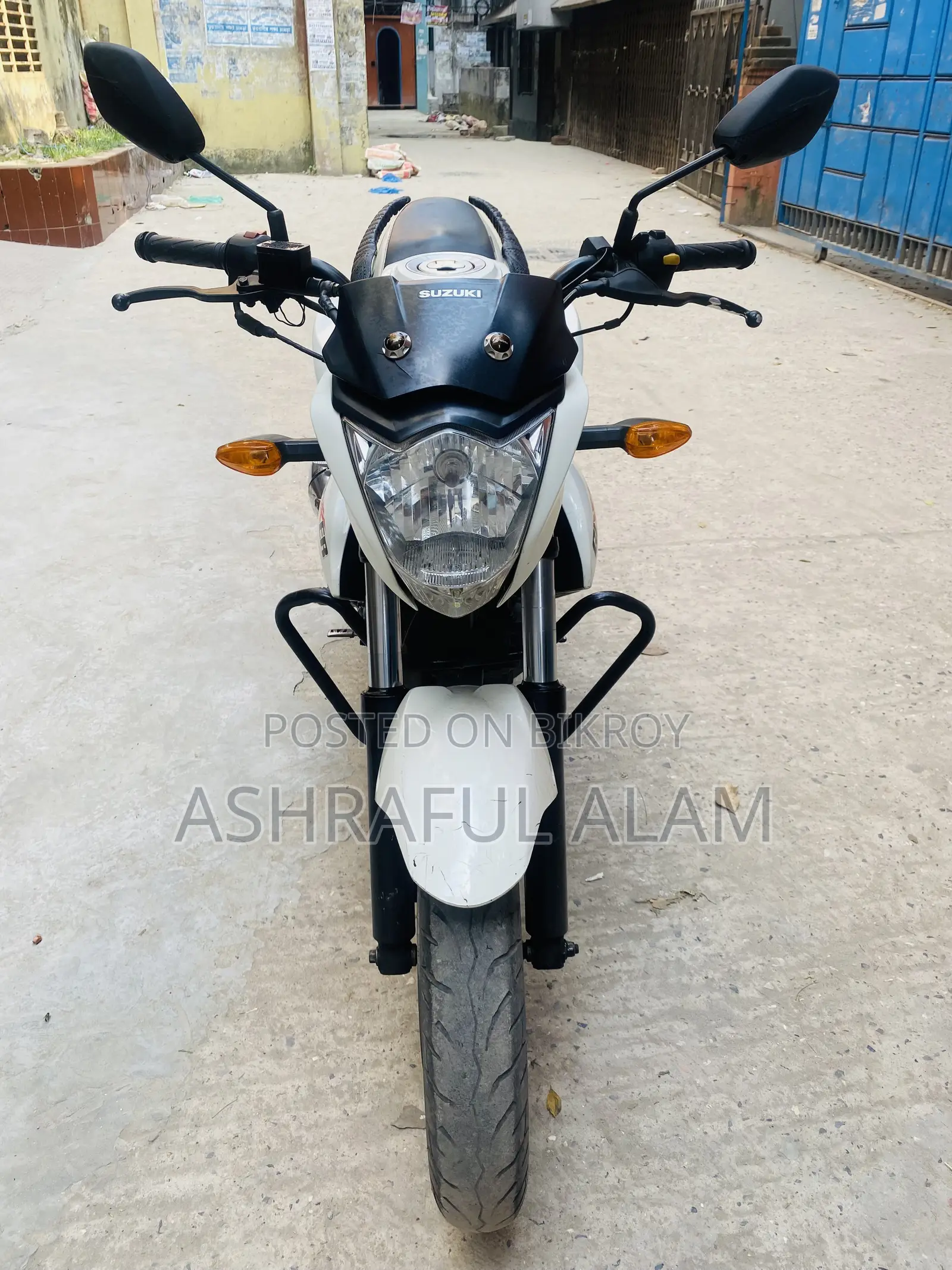 Suzuki Gixxer 2015 White