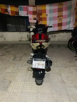 ইয়ামাহা এফজেড ২০১৬ লাল