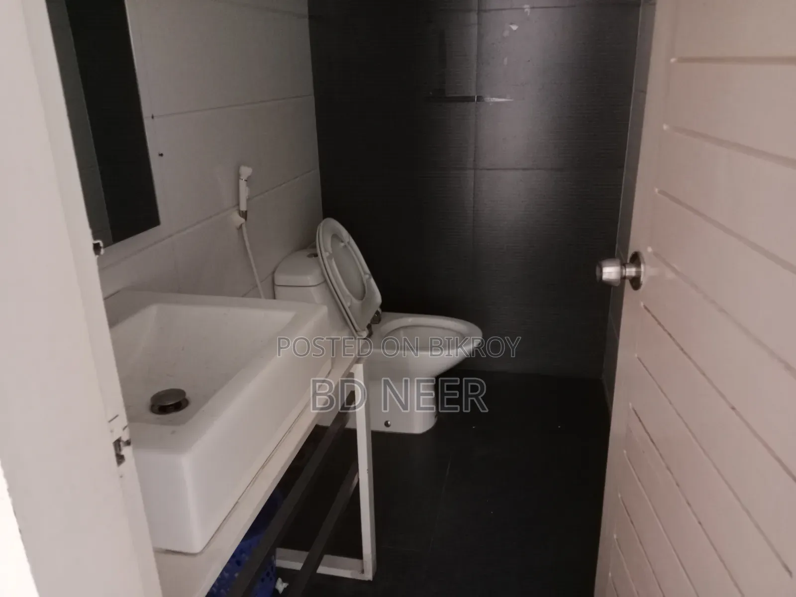 Commercial Semi Furnish 7600 SFT Office Space Available in Gulshan 1