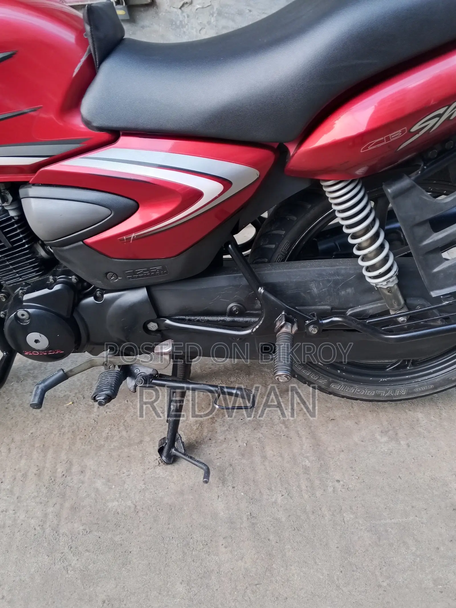 Honda CB 2018 Red