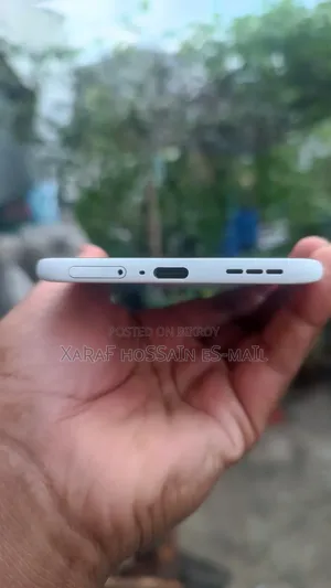 টেকনো পোভা স্লিম ৫জি ২৫৬ জিবি হোয়াইট
