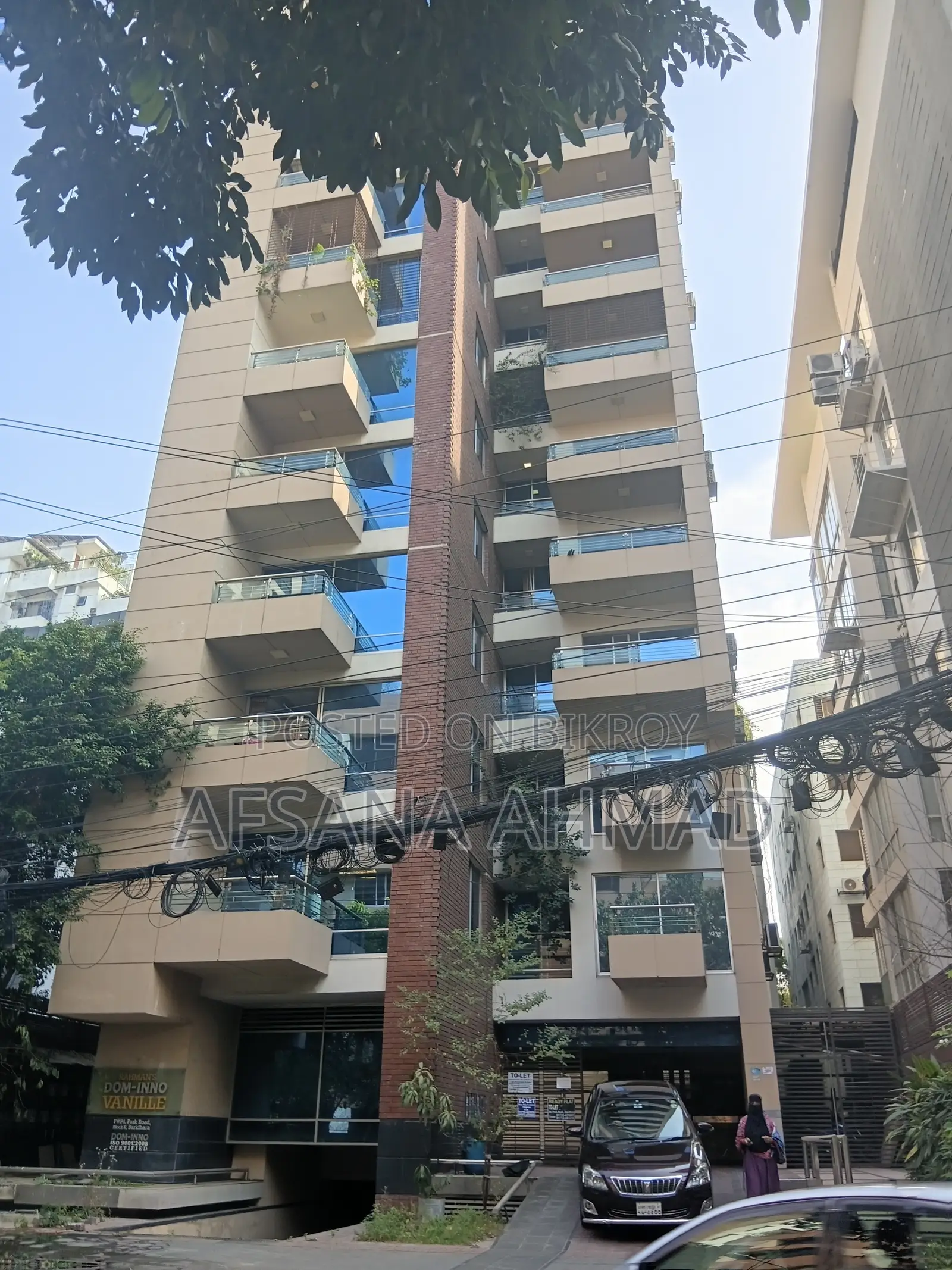 Furnished 4-bedroom Apartment in Baridhara for rent