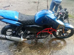TVS Apache RTR 160 2V 2020 Blue