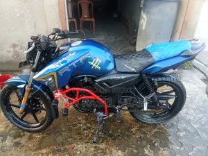 TVS Apache RTR 160 2V 2020 Blue